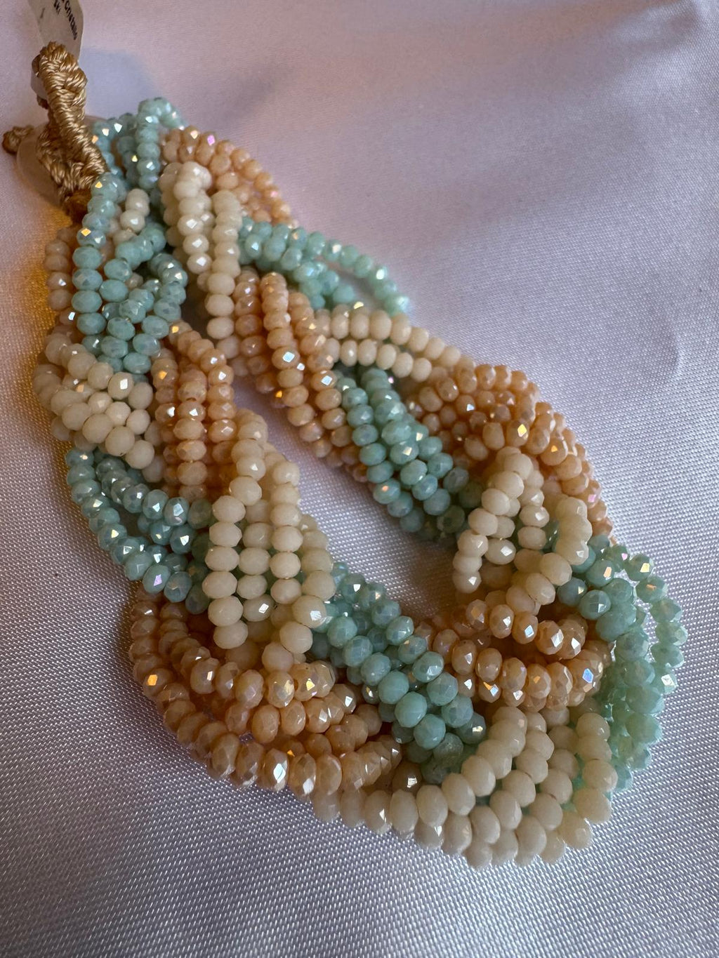 Bracelet with Green and Beige beaded crystals and Swarovski.