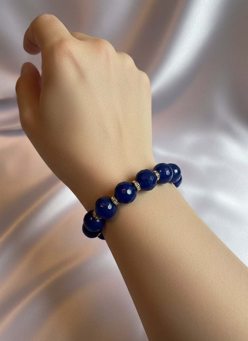 Elastic blue agate bracelet. Handmade. Made in Italy.
