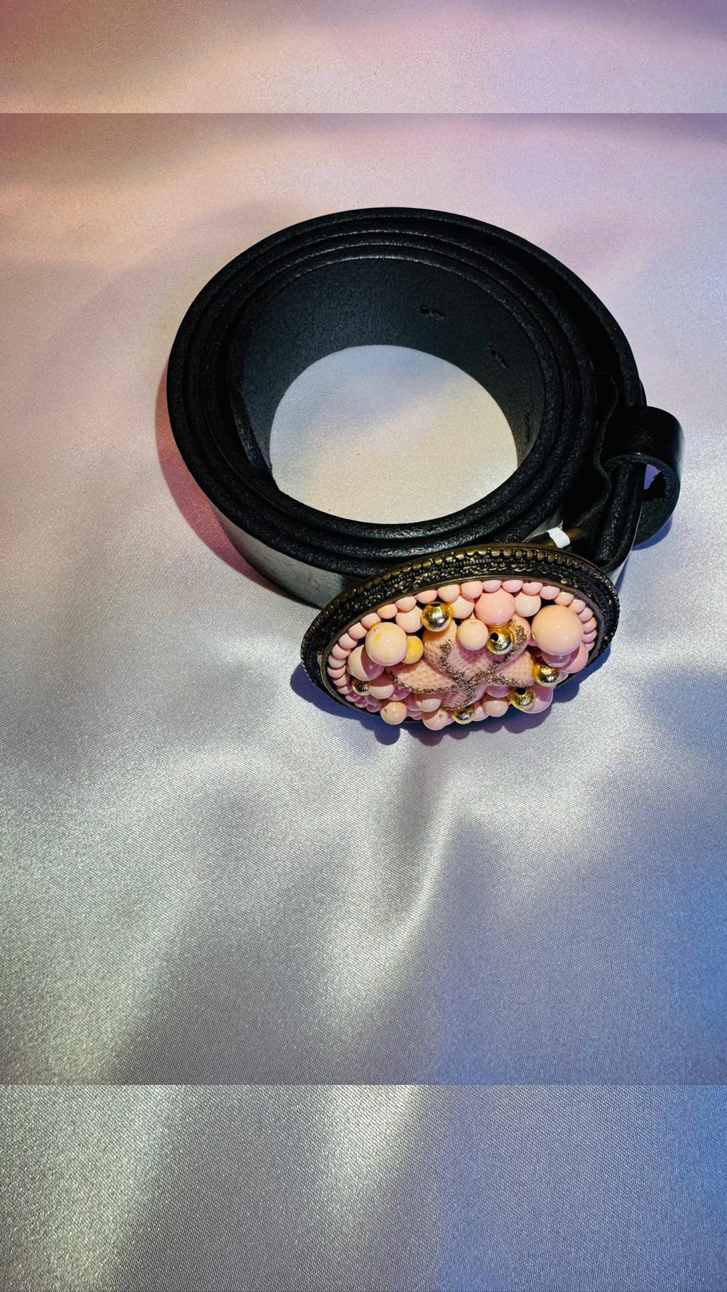 Leather belt, metal buckle, with shell and nuggets